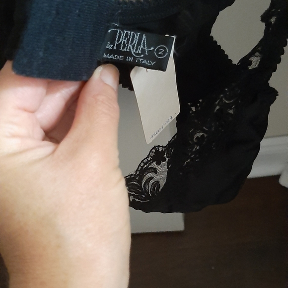 La Perla Vintage Bra New w/original tags! 32D - Picture 4 of 6